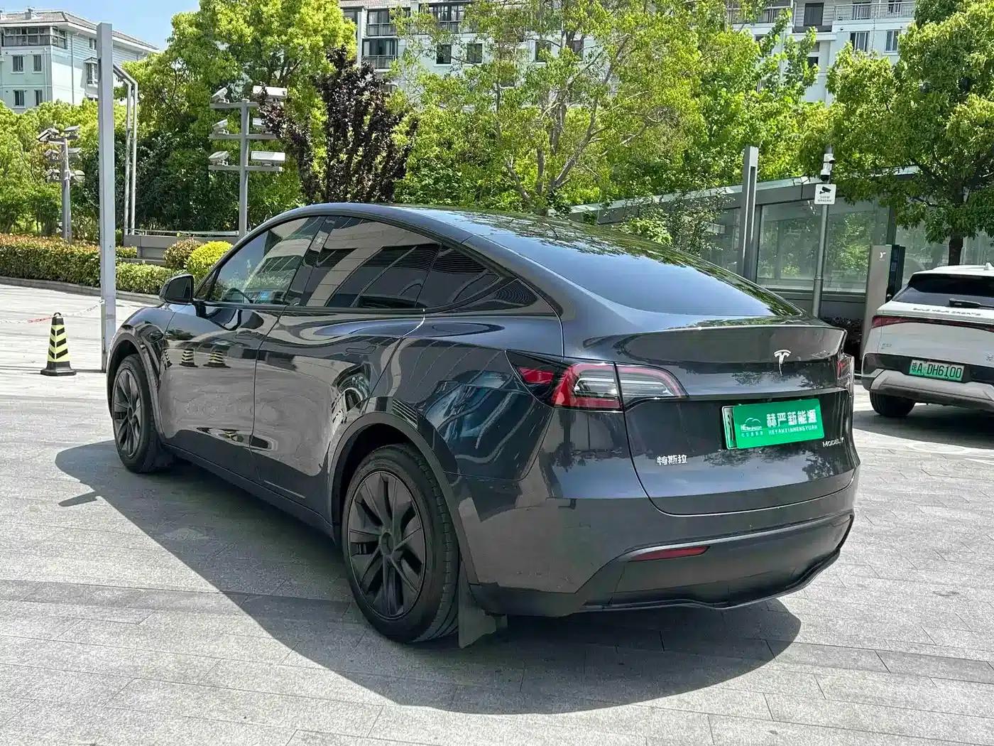 Model Y 2024 Rear-Wheel Drive — миниатюра 8