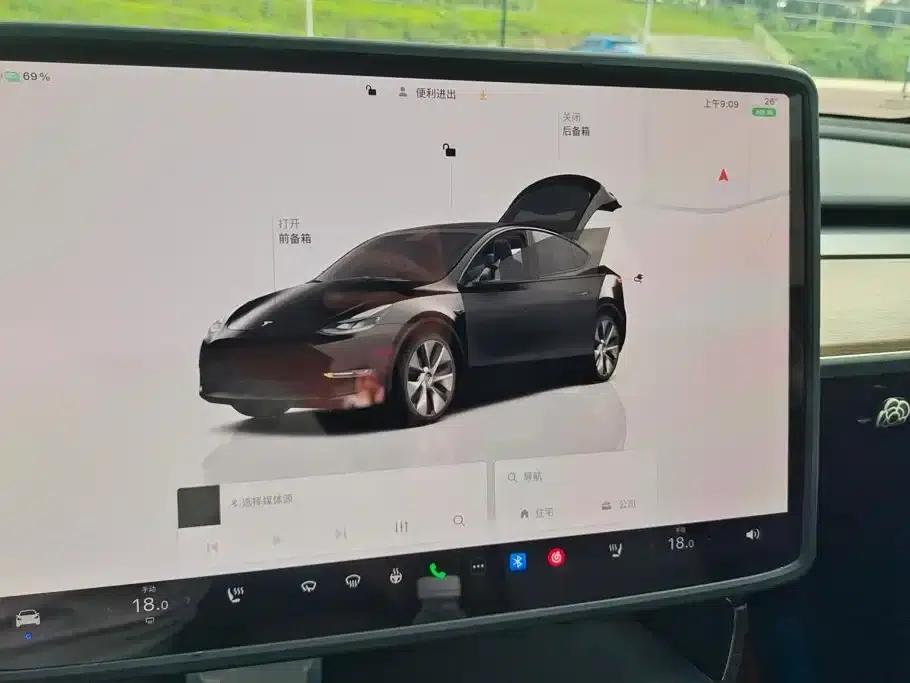 Model Y 2022 Rear-Wheel Drive — миниатюра 14