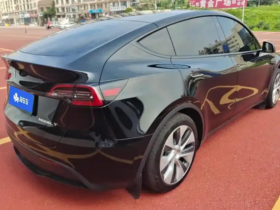 Model Y 2022 Rear-Wheel Drive — миниатюра 3