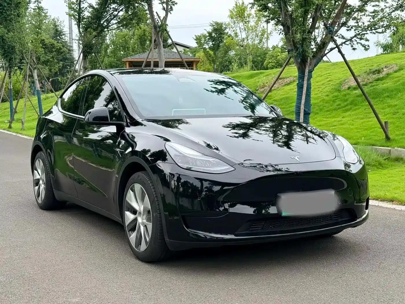 Model Y 2022 Facelift Rear-Wheel Drive Version — миниатюра 3