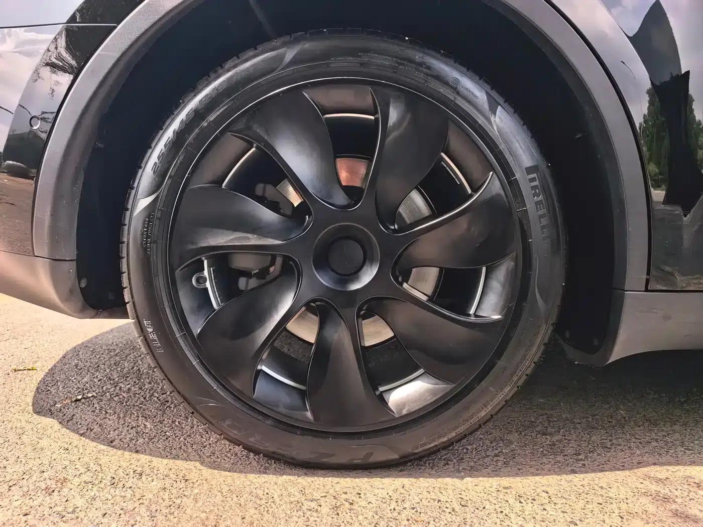 Model Y 2022 Long Range All-Wheel Drive — миниатюра 8