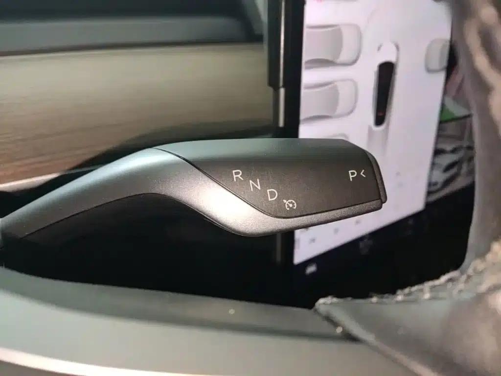 Model Y 2021 Standard Range Rear-Wheel Drive — миниатюра 14