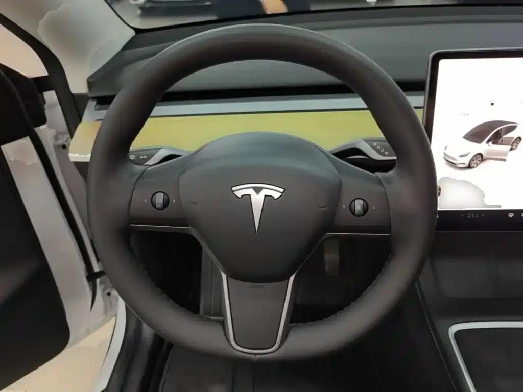 Model Y 2022 Facelift Rear-Wheel Drive Version — миниатюра 11