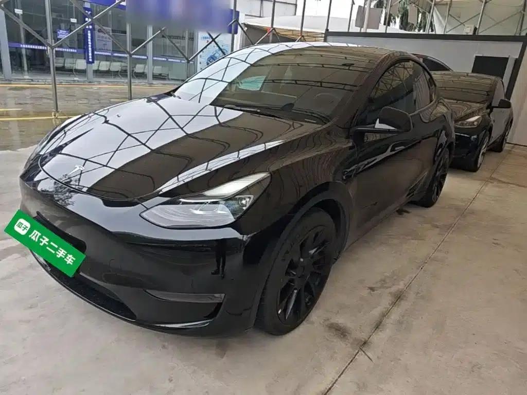 Model Y 2021 Standard Range Rear-Wheel Drive — миниатюра 1