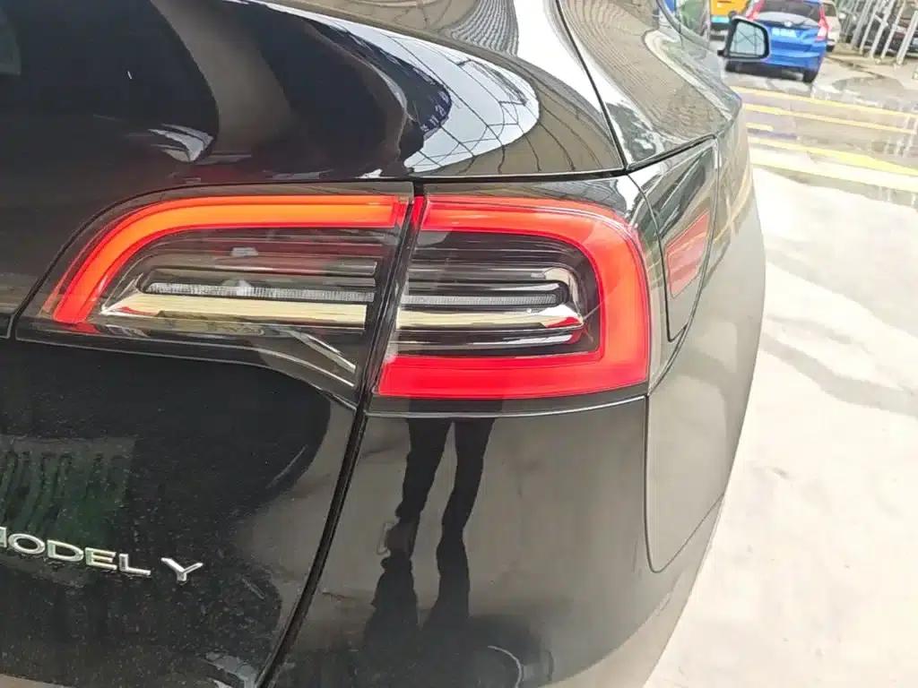 Model Y 2021 Standard Range Rear-Wheel Drive — миниатюра 8