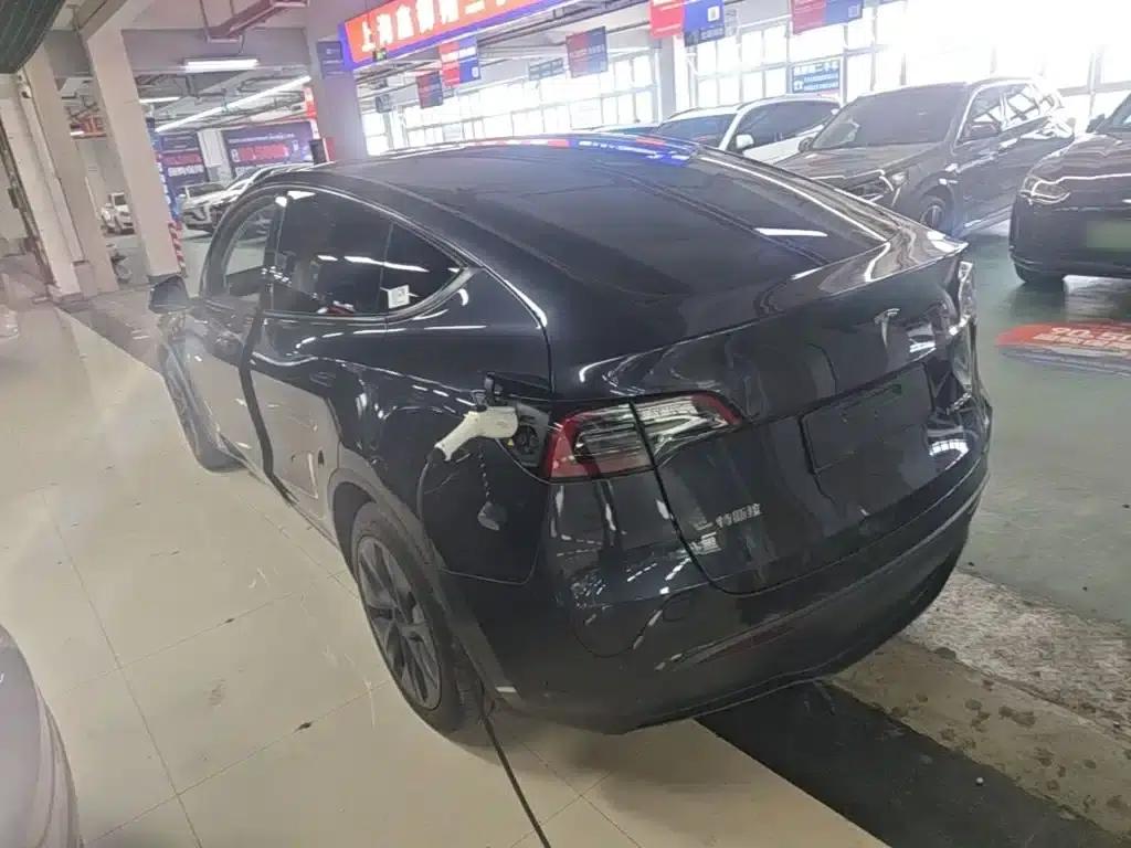 Model Y 2024 Rear-Wheel Drive — миниатюра 5