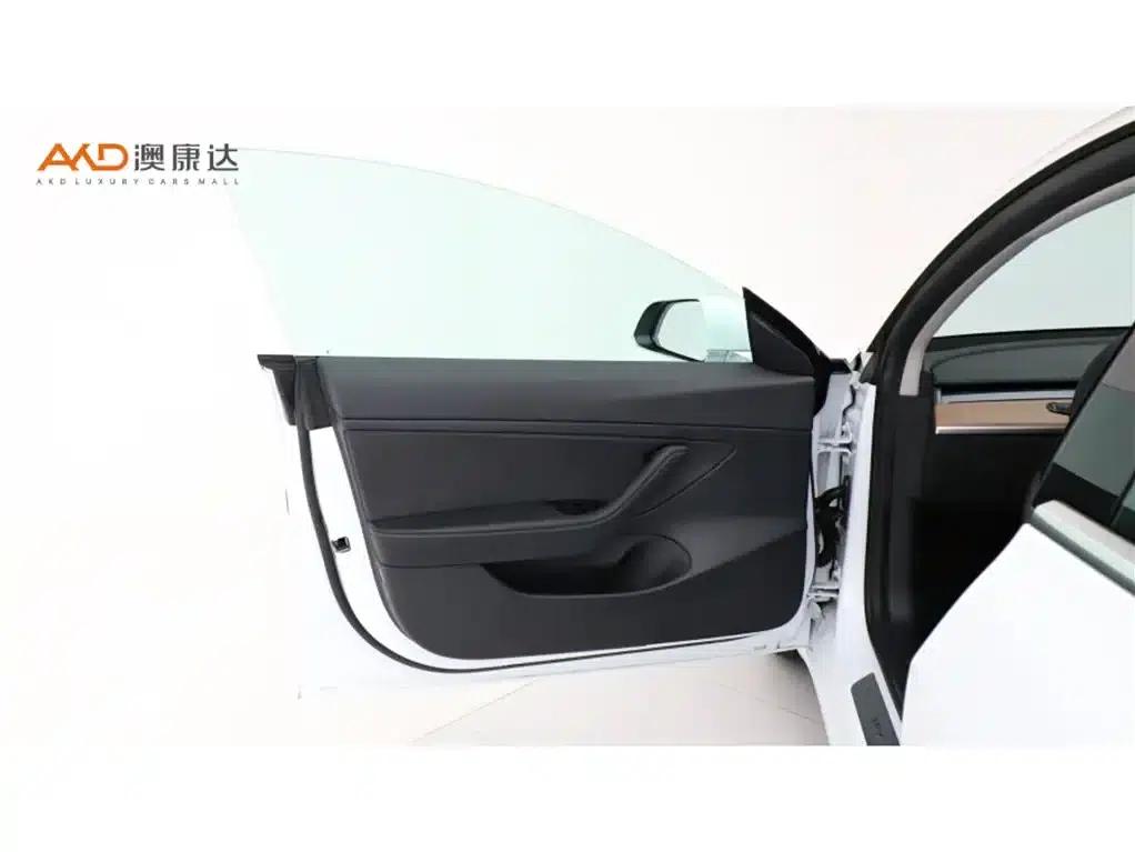 Model 3 2020 Standard Range Rear-Wheel Drive Upgrade — миниатюра 10