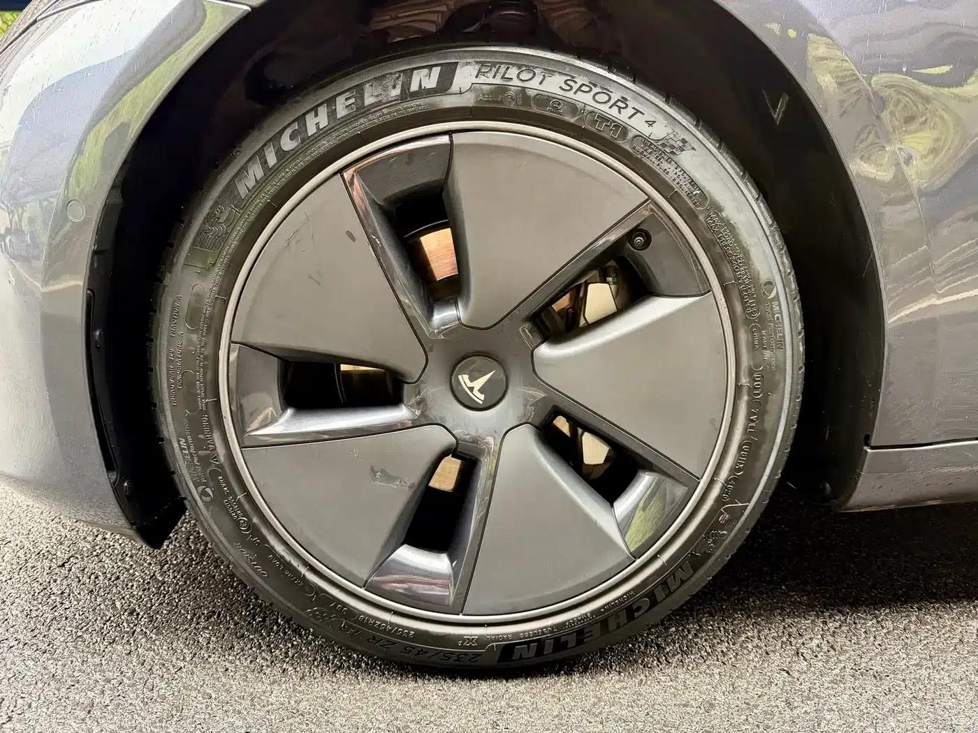 Model 3 2021 Facelift Standard Range Rear-Wheel Drive Upgrade Version 3D1 — миниатюра 16