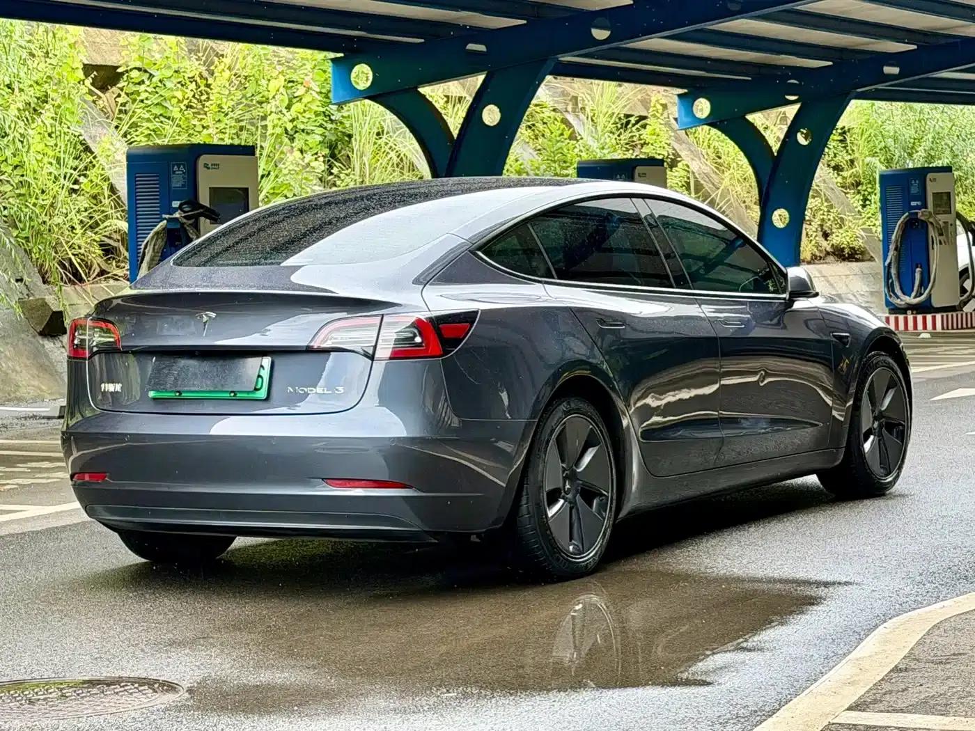 Model 3 2021 Facelift Standard Range Rear-Wheel Drive Upgrade Version 3D1 — миниатюра 4