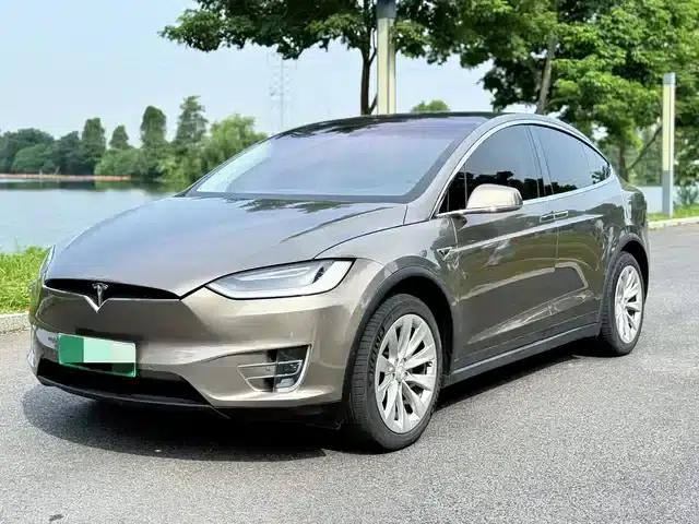 2016 Model X 90D