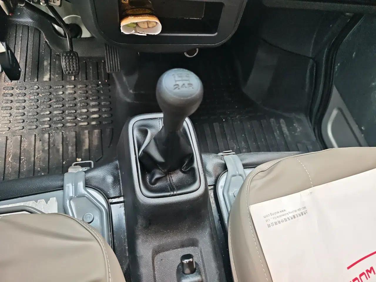 Wuling Zhiguang 2023 1.5L Practical Version 5/7 Seats — миниатюра 14
