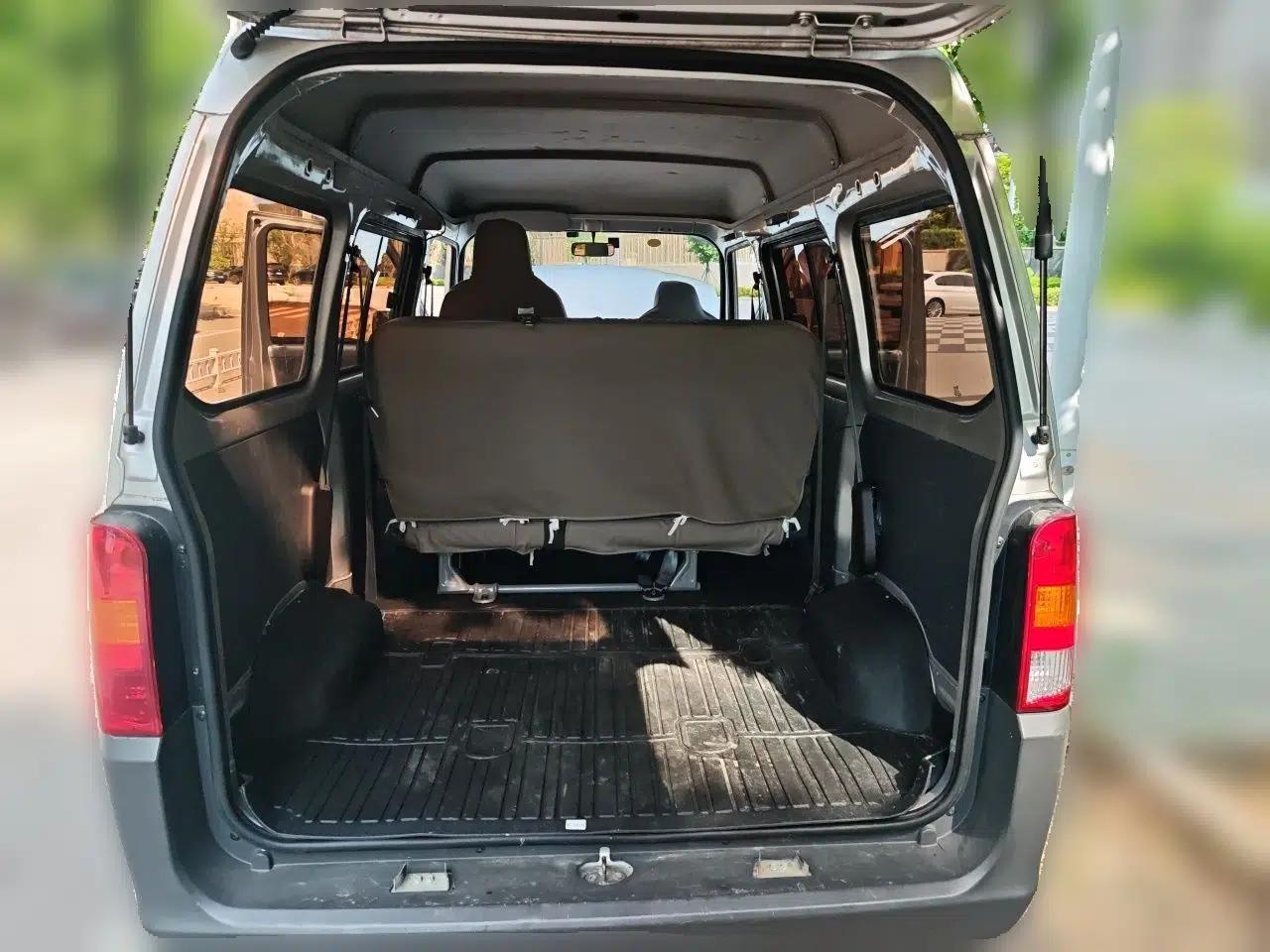 Wuling Zhiguang 2023 1.5L Practical Version 5/7 Seats — миниатюра 19