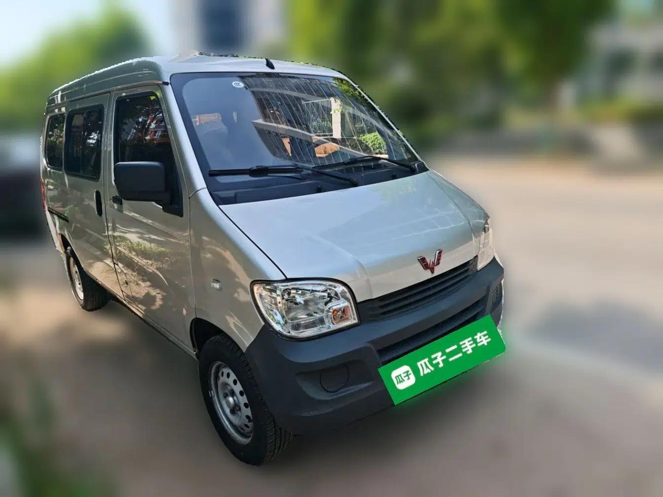 Wuling Zhiguang 2023 1.5L Practical Version 5/7 Seats — миниатюра 3