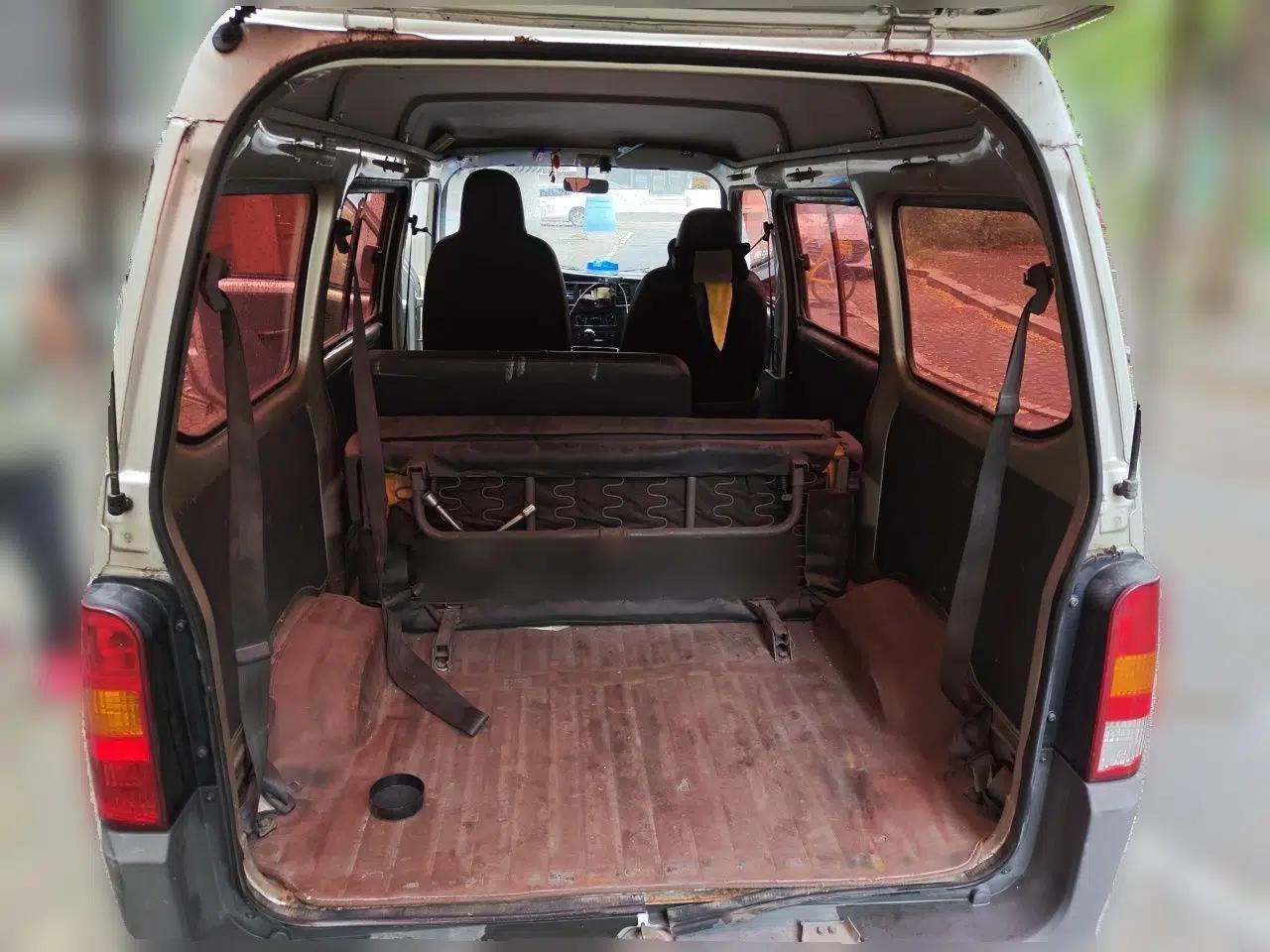Wuling Zhiguang 2013 1.0L Practical Version — миниатюра 19