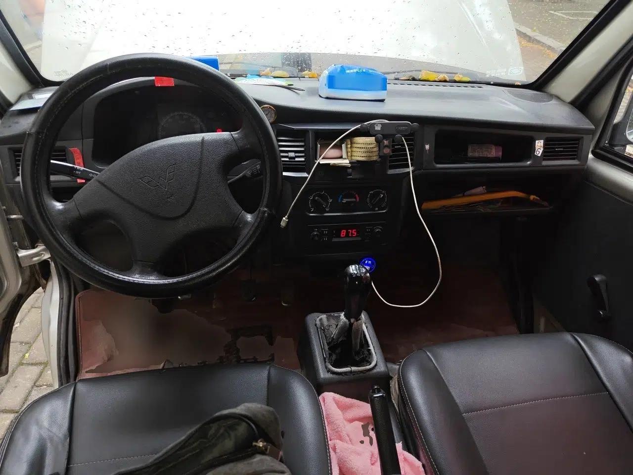 Wuling Zhiguang 2013 1.0L Practical Version — миниатюра 9