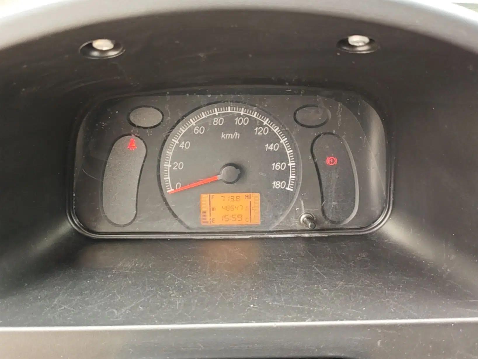 Wuling Zhiguang 2023 1.5L Practical Version 5/7 Seats — миниатюра 14