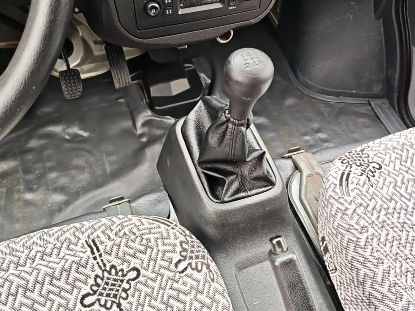 Wuling Zhiguang 2023 1.5L Practical Version 5/7 Seats — миниатюра 16