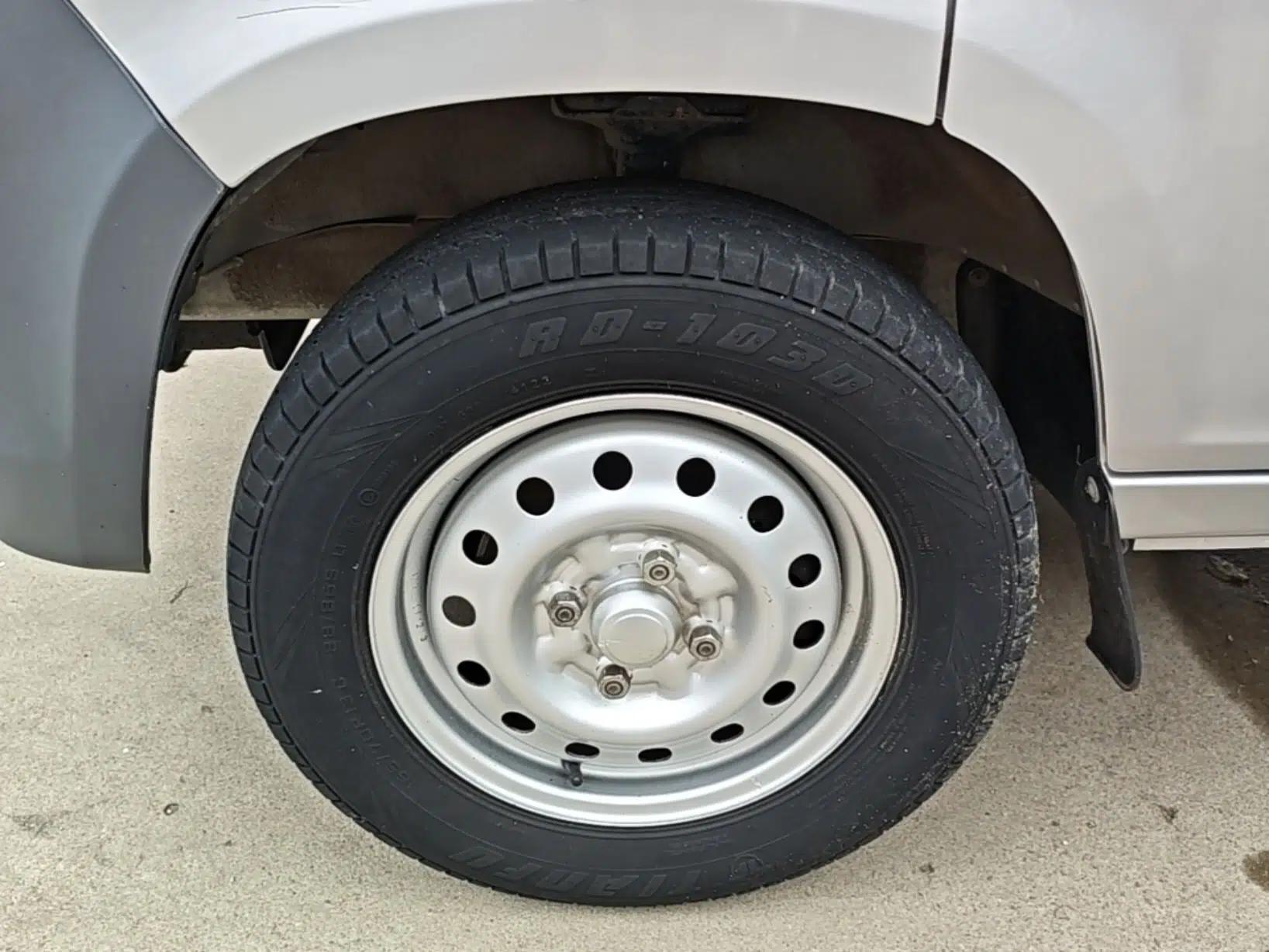Wuling Zhiguang 2023 1.5L Practical Version 5/7 Seats — миниатюра 10