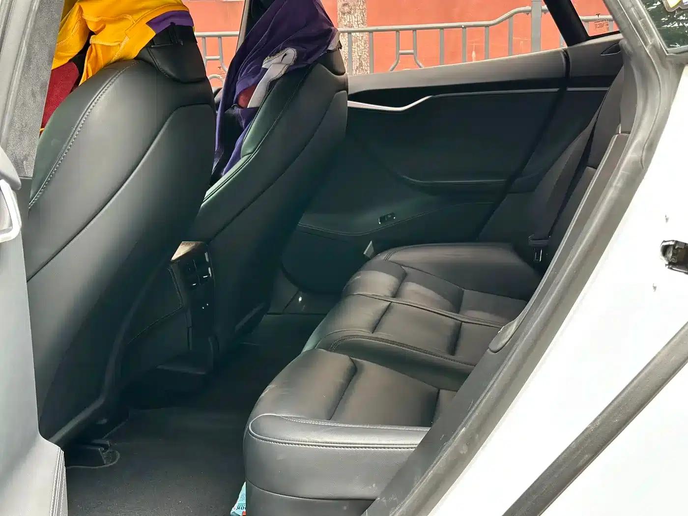 Model S 2019 Long Range — миниатюра 6