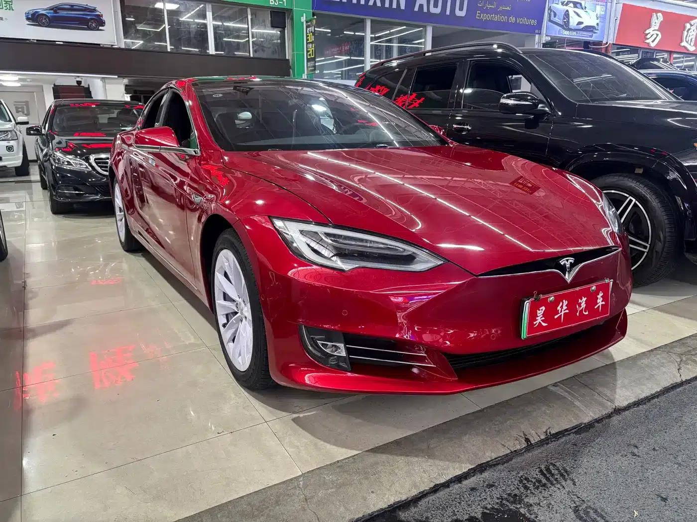 2017 Model S 75D Standard Range — миниатюра 3