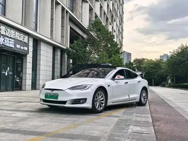 2017 Model S 75D Standard Range
