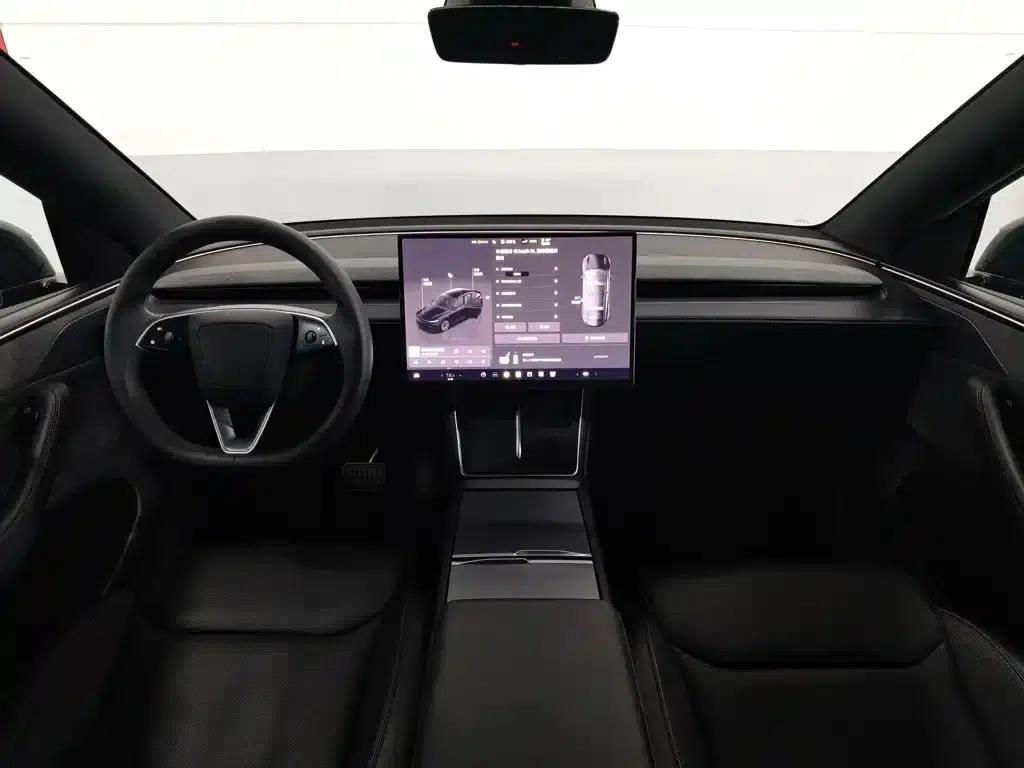 Model Y L 2025 Long Range All-Wheel Drive — миниатюра 5
