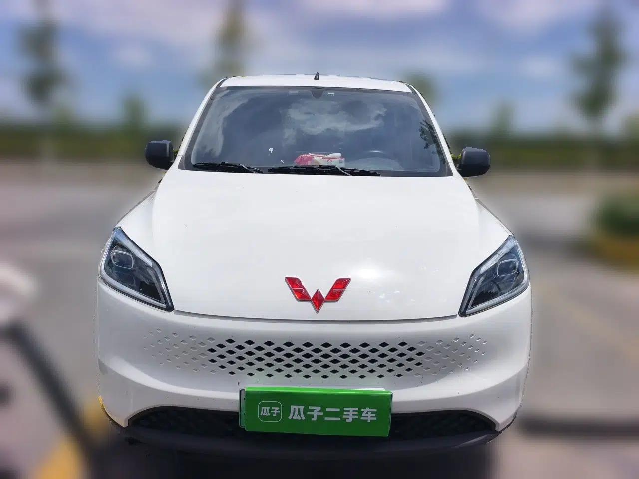 Wuling Hongguang New Energy 2025 Extended-Range Hybrid 50 km Standard Version — миниатюра 2