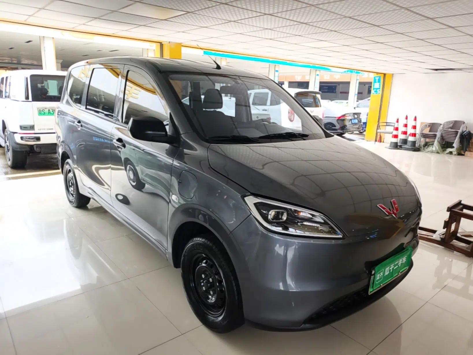 Wuling Hongguang New Energy 2024 All-Electric Model 300KM Practical Version — миниатюра 12