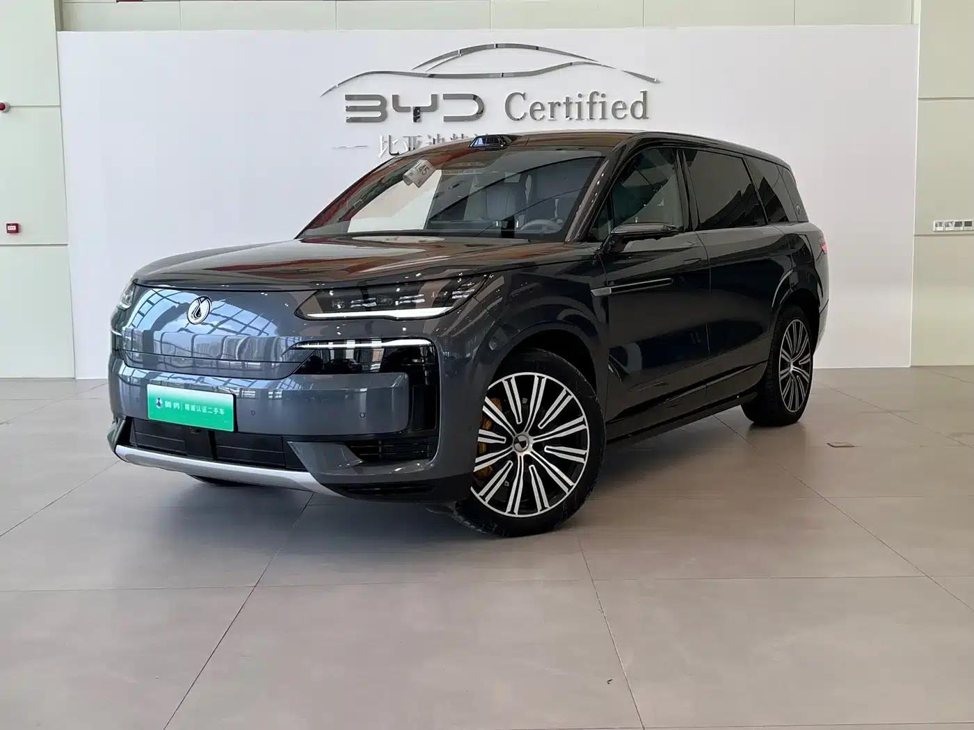 Denza N9 2025 Flagship Edition — миниатюра 1