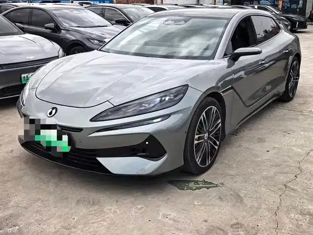 Denza Z9 GT 2024 1100 AWD Max First Edition