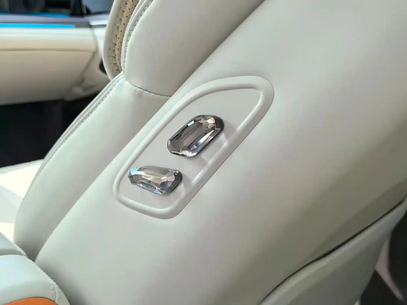 Denza Z9 GT 2024 1100 AWD Ultra Edition — миниатюра 25