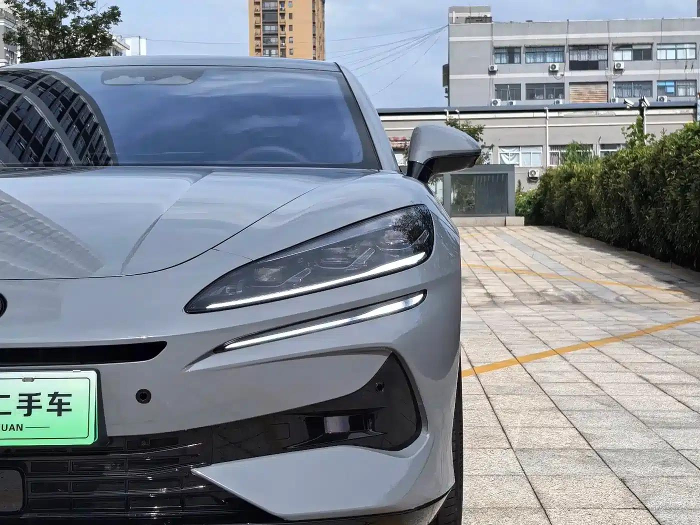 Denza Z9 GT 2024 1100 AWD Ultra Edition — миниатюра 4