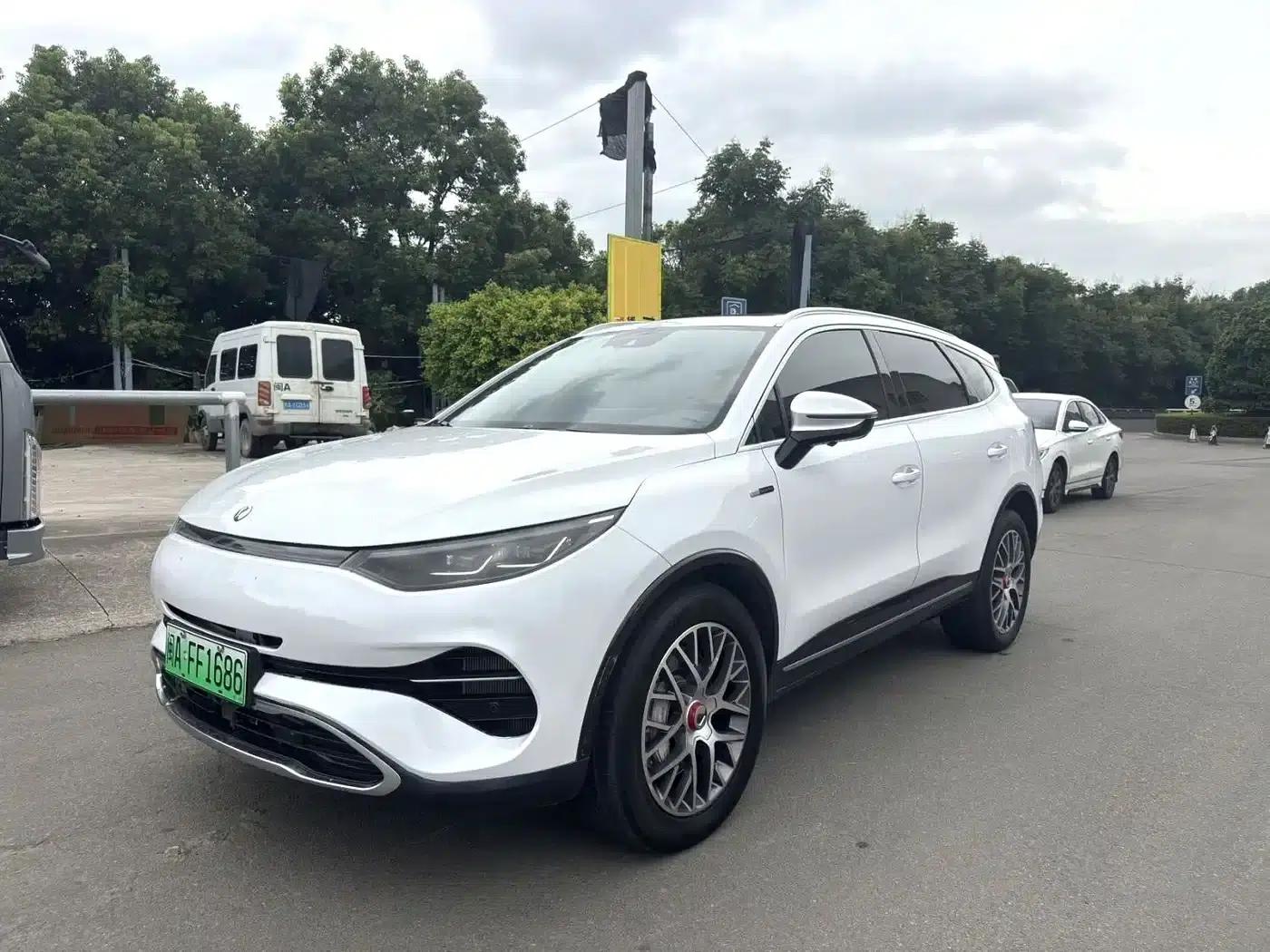 Denza X 2020 PHEV Classic Edition — миниатюра 4