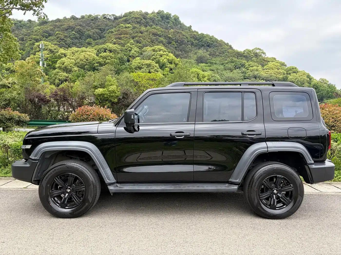 Tank 300 2021 Off-Road Edition 2.0T Conqueror — миниатюра 3