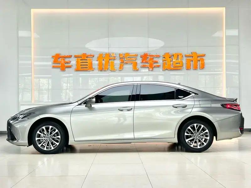 Lexus ES 2025 200 Premium Edition — миниатюра 3