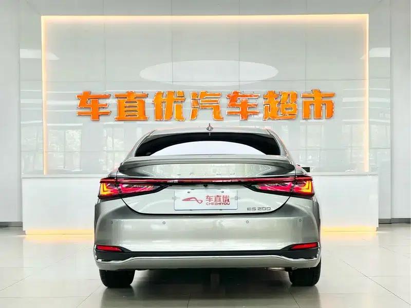 Lexus ES 2025 200 Premium Edition — миниатюра 4