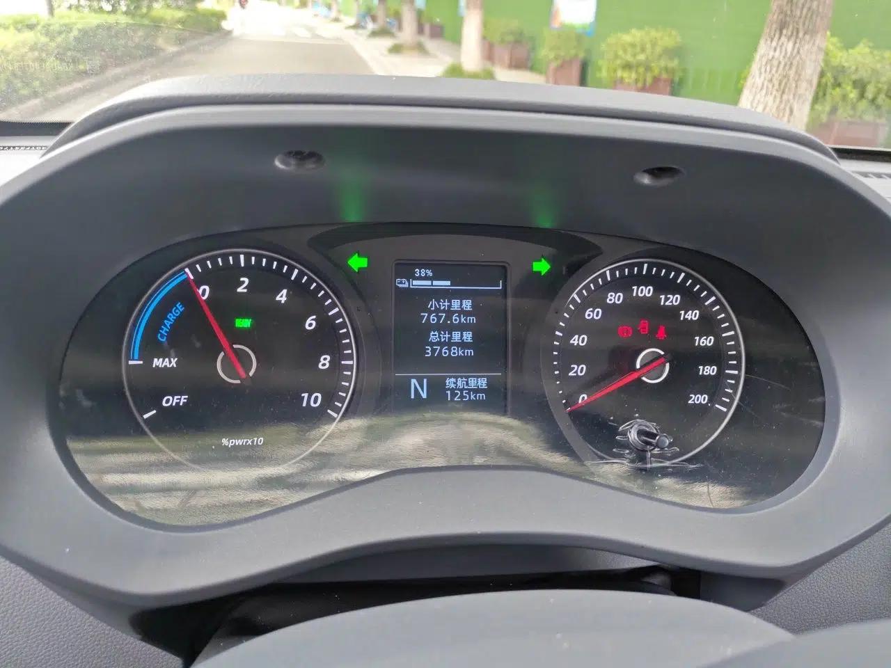 Wuling Yangguang 2026 Model, 330km Bus Comfort Edition — миниатюра 11