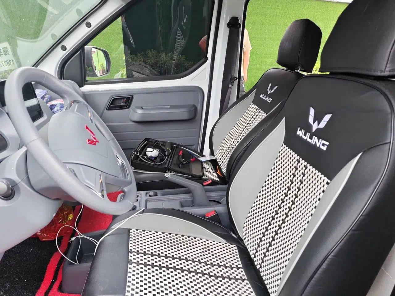 Wuling Yangguang 2026 Model, 330km Bus Comfort Edition — миниатюра 15