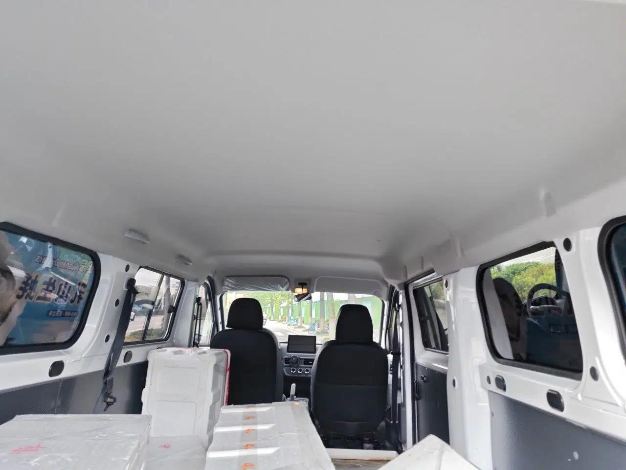 Wuling Yangguang 2026 Model, 330km Bus Comfort Edition — миниатюра 18