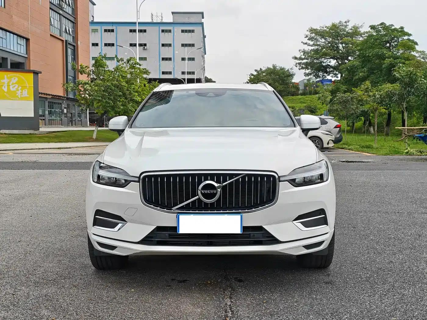 2021 Volvo XC60 T5 AWD Inscription Luxury Edition — миниатюра 2