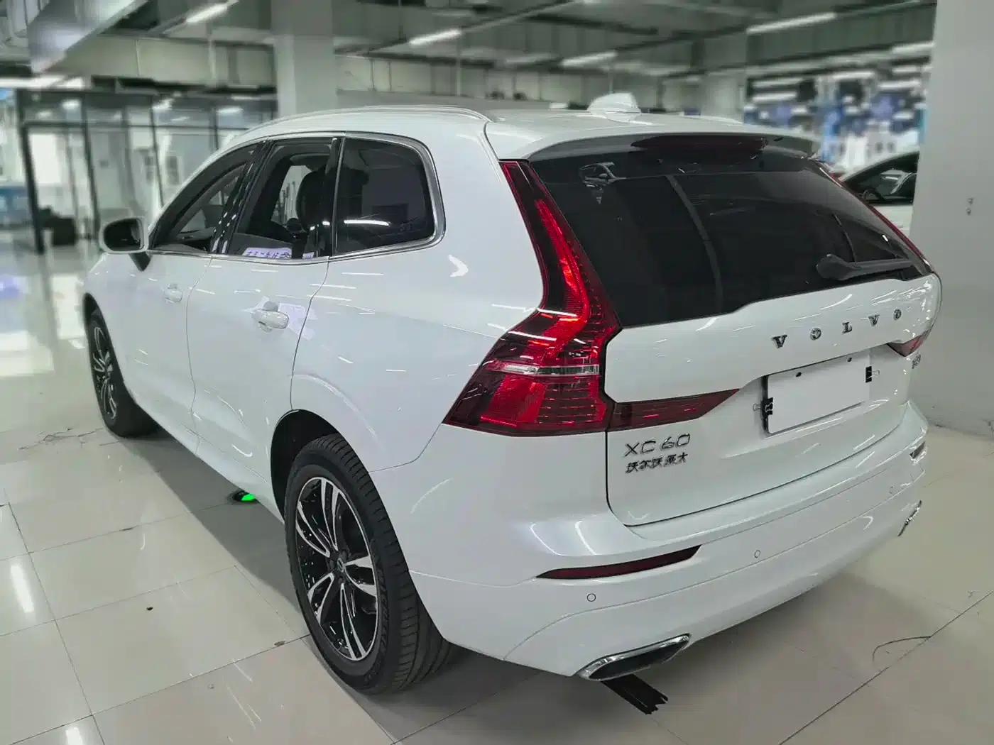 Volvo XC60 2019 T5 AWD Smart Edition (China VI Emission Standard) — миниатюра 6