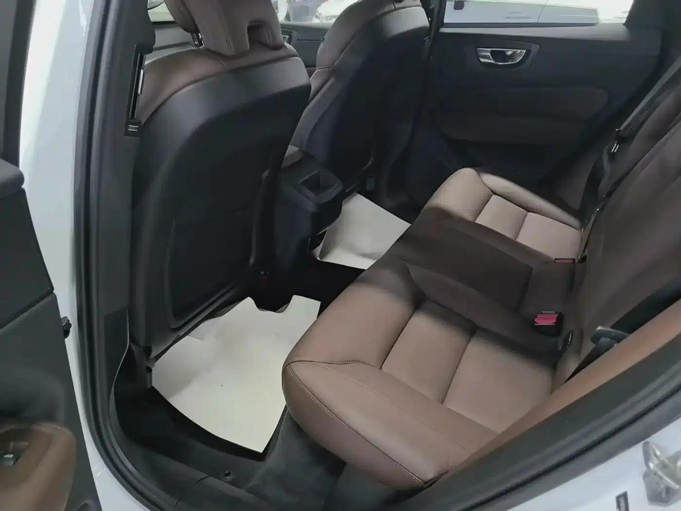 Volvo XC60 2019 T5 AWD Smart Edition (China VI Emission Standard) — миниатюра 8