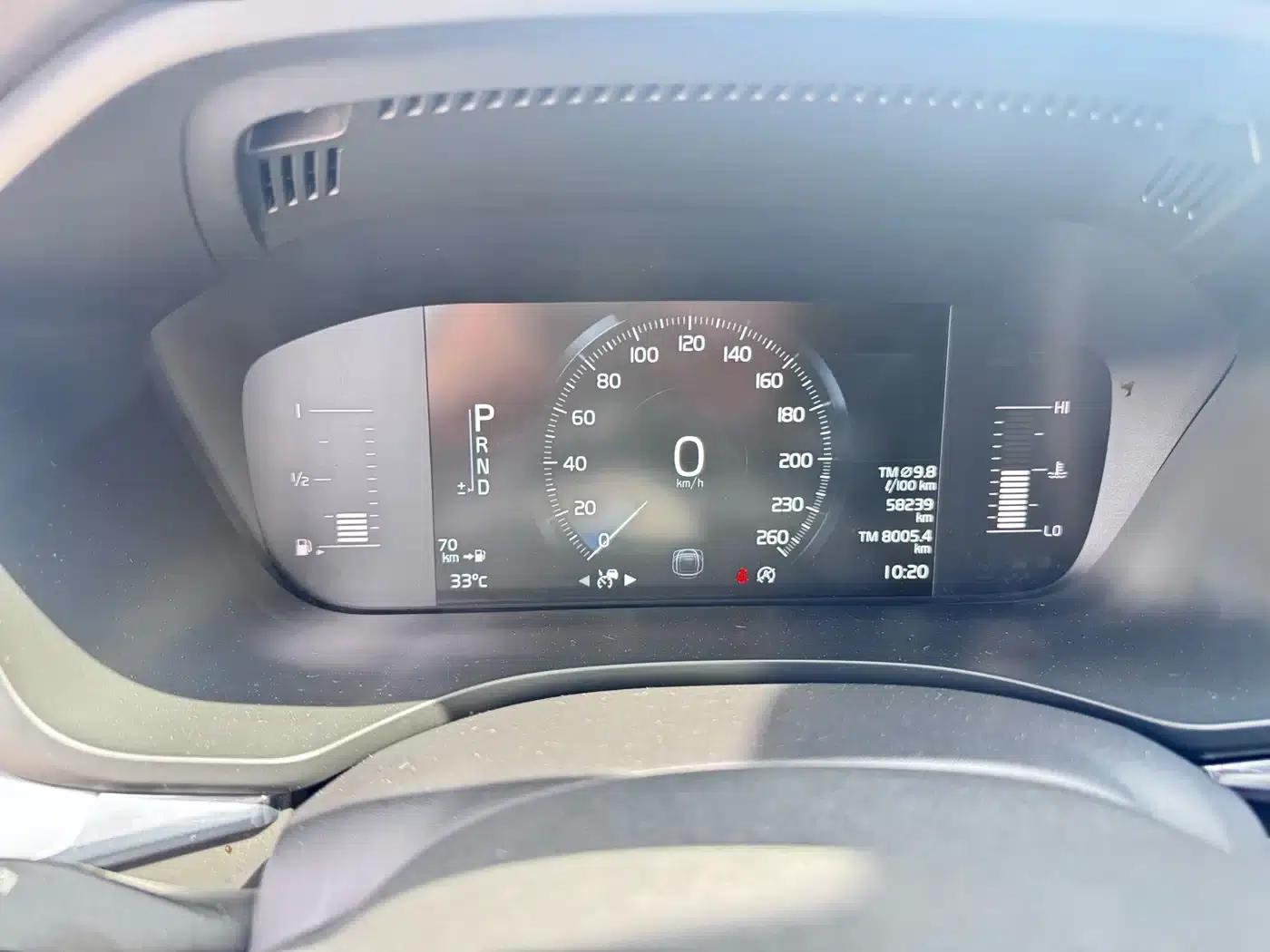 2021 Volvo XC60 T5 AWD Inscription Luxury Edition — миниатюра 8