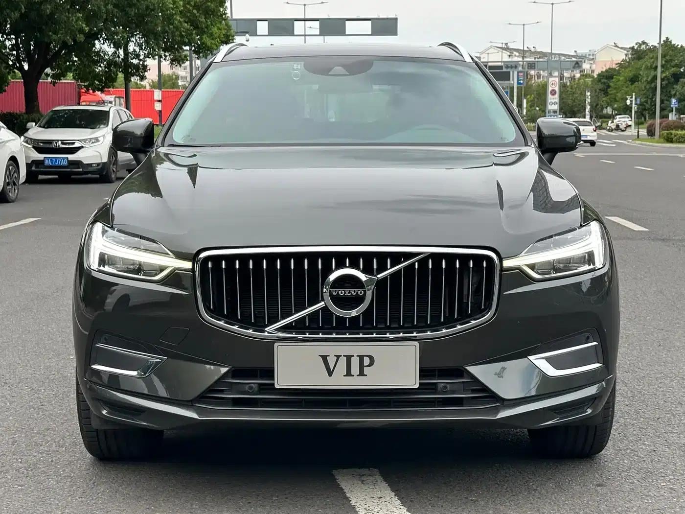 2021 Volvo XC60 T5 AWD Inscription Luxury Edition — миниатюра 2