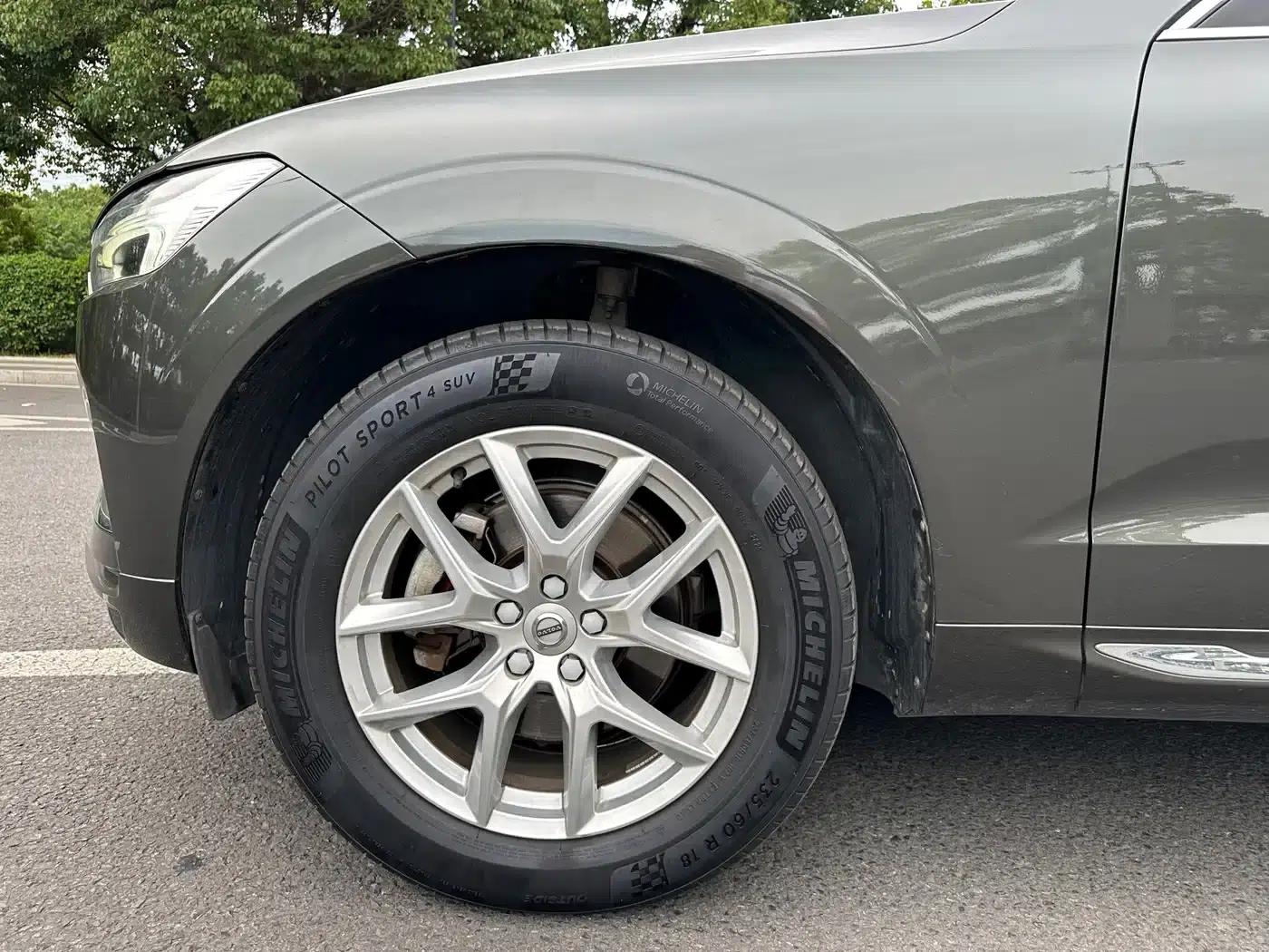 2021 Volvo XC60 T5 AWD Inscription Luxury Edition — миниатюра 9