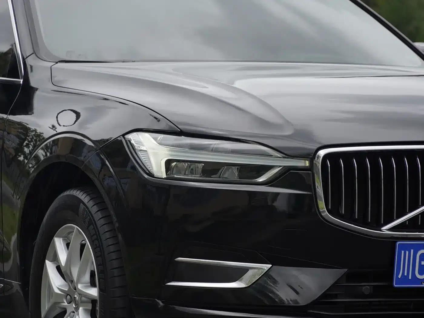 2020 Volvo XC60 T5 AWD Inscription Luxury Edition — миниатюра 5