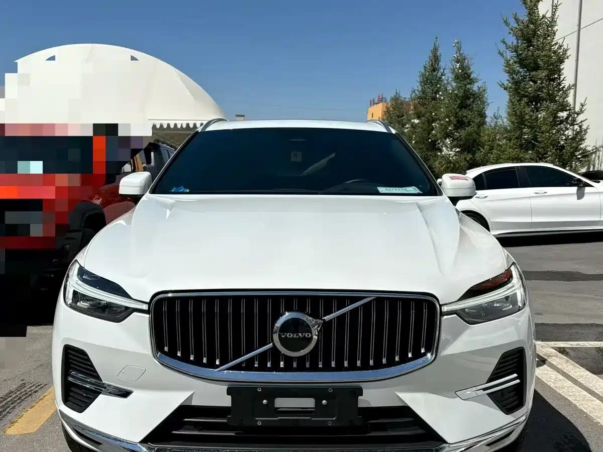 2023 Volvo XC60 B5 AWD Inscription Luxury Edition — миниатюра 2