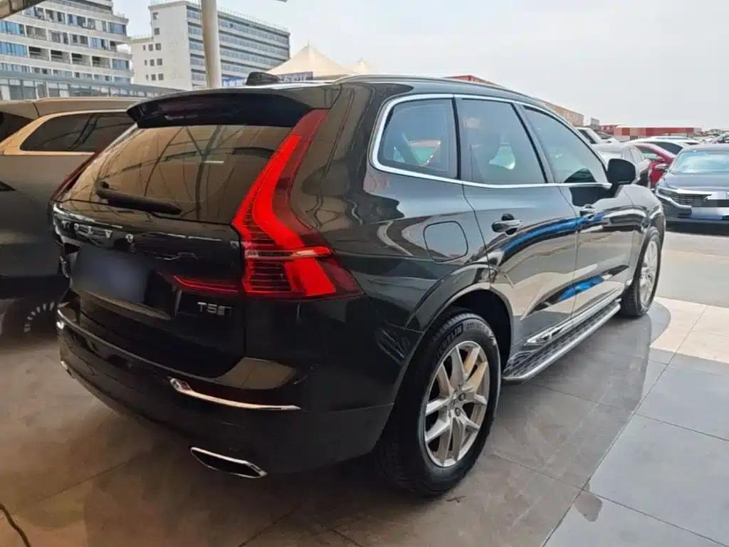 2020 Volvo XC60 T5 AWD Inscription Luxury Edition — миниатюра 5