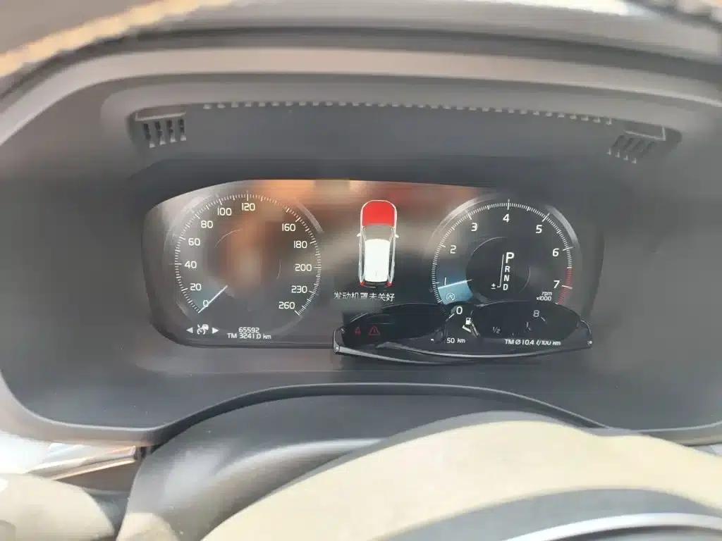 Volvo XC60 2019 T5 AWD Smart Edition (National V Emission Standard) — миниатюра 4