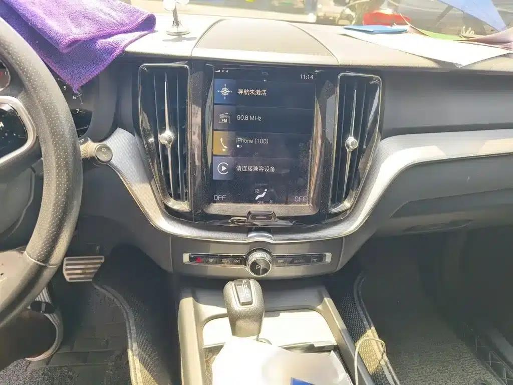 Volvo XC60 2019 T5 AWD Smart Edition (National V Emission Standard) — миниатюра 6